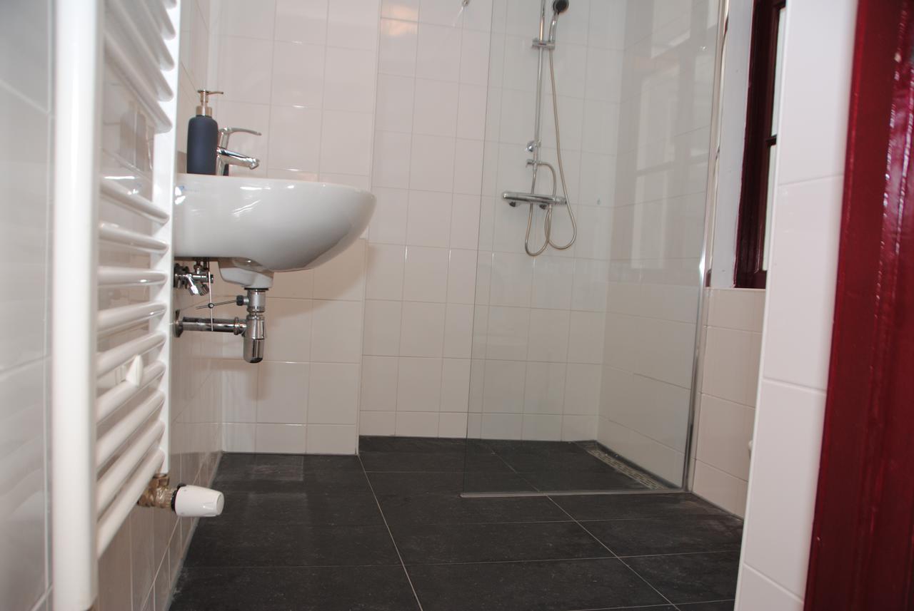 Zala'S B&B Utrecht Bagian luar foto