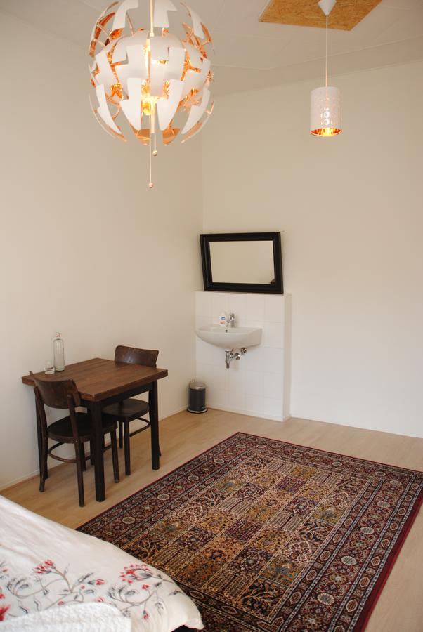Zala'S B&B Utrecht Bagian luar foto